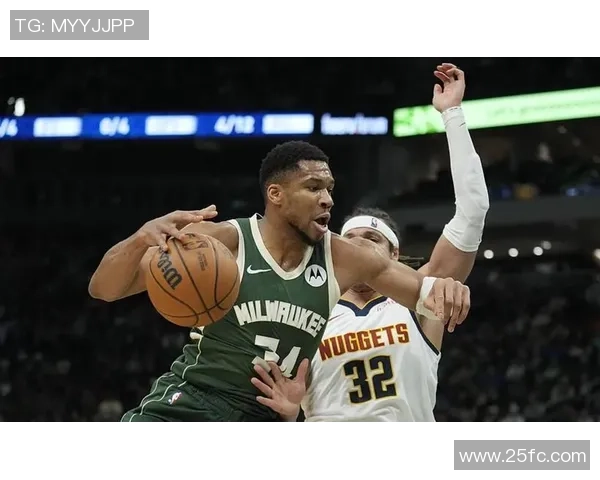 猛龙与雄鹿激战正酣解说员热情解读比赛精彩瞬间 猛龙与雄鹿激战正酣解说员热情解读比赛精彩瞬间